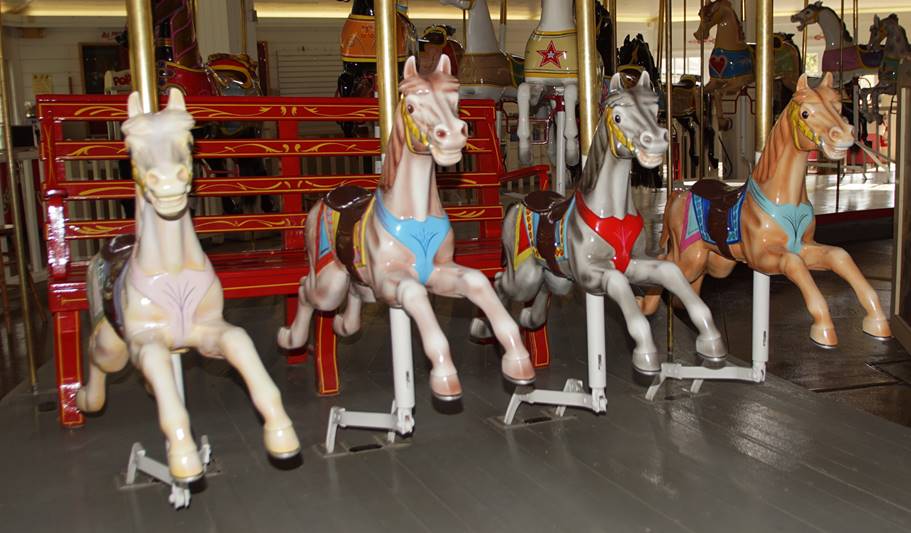A picture containing floor, indoor, carousel, outdoor object

Description automatically generated