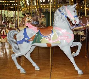 A statue of a carousel

Description automatically generated
