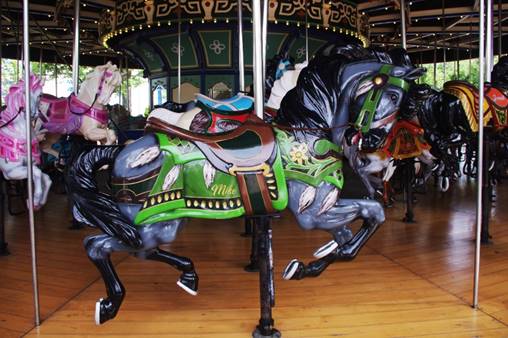A picture containing floor, indoor, carousel, outdoor object

Description automatically generated